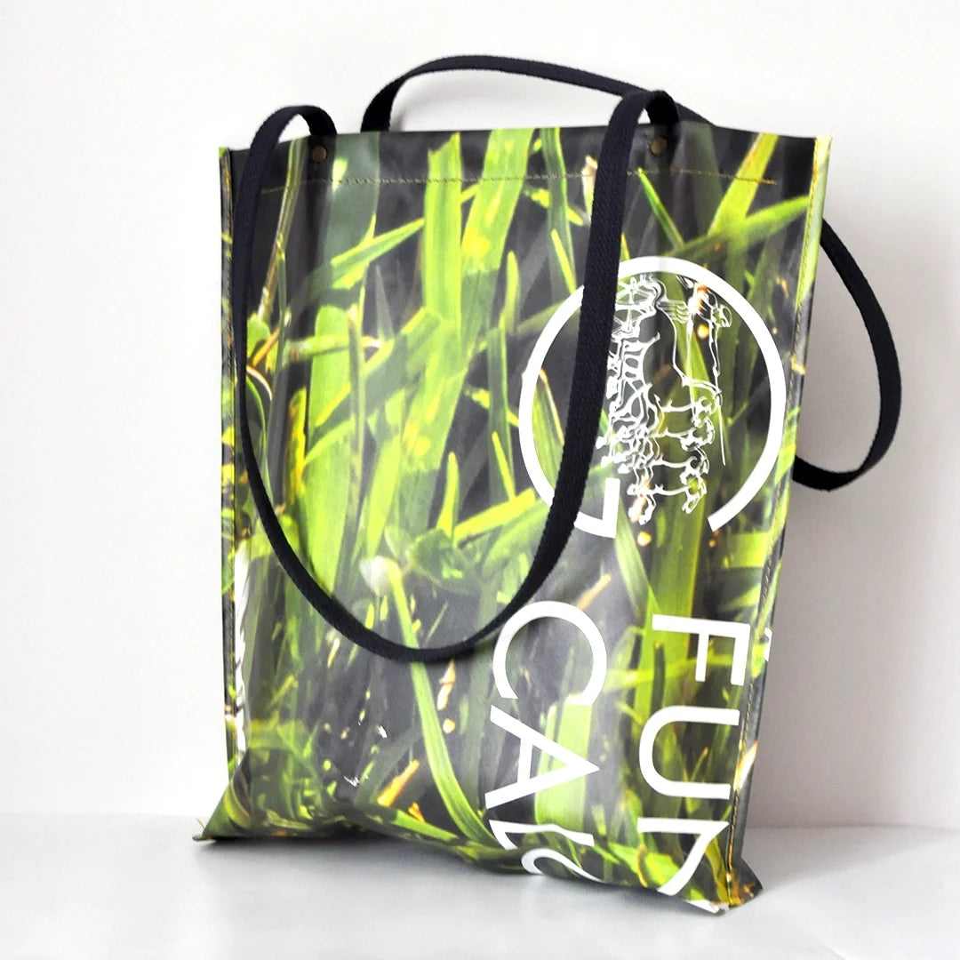 ReCreate transformed Gulbenkian exhibition banners into unique wallets and bags for the museum shop, extending the life of cultural materials.