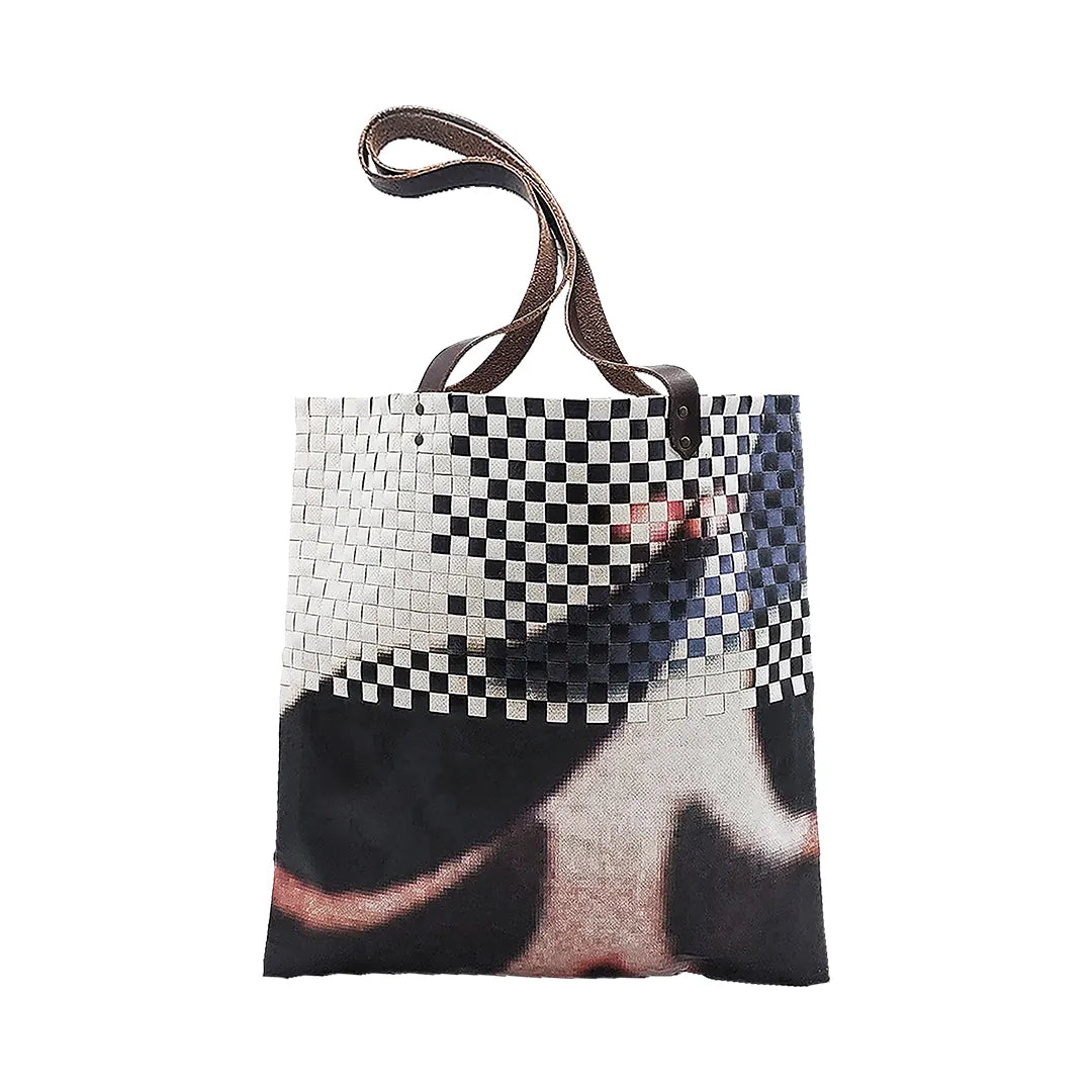 Inversa Bag 5923 by ReCreate, a tote in reclaimed advertising banner with inverted weaving, leather straps and one inner pocket. - back